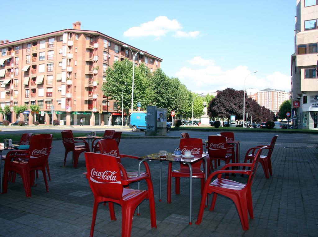 Hostal Rio Selmo Ponferrada Exterior photo